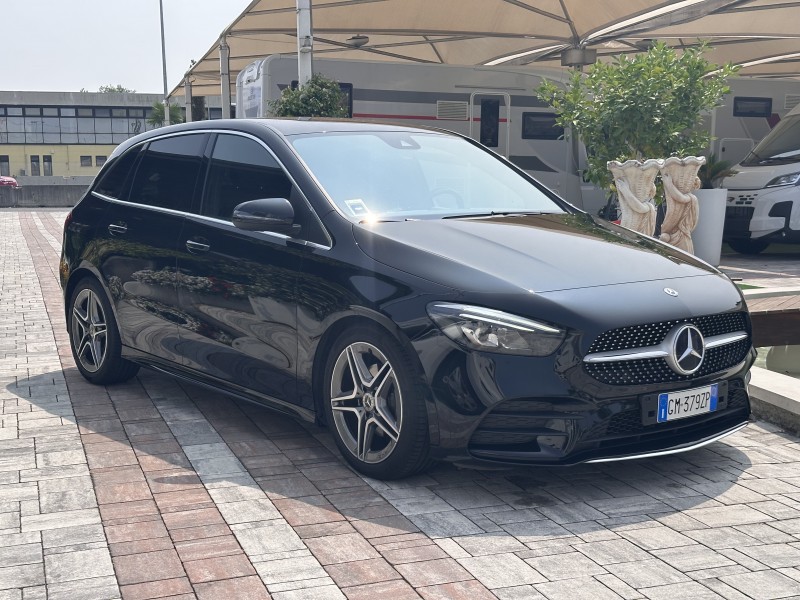 MERCEDES B 200 D