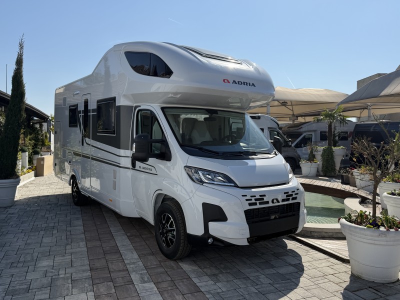 ADRIA CORAL XL 650 DK