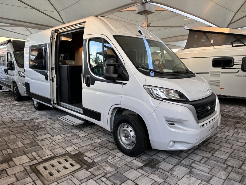 SUNLIGHT CV 600 5.99 x 2.05 x H 2.58 m | Centro Caravans Barassi