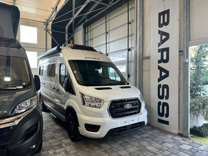 ETRUSCO CV 600 DF 5.99 x 2.05 x H 2.58 m | Centro Caravans Barassi