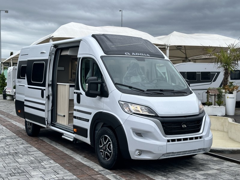 ADRIA TWIN PLUS 640 SGX