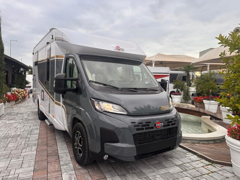 BURSTNER B66 690 TD