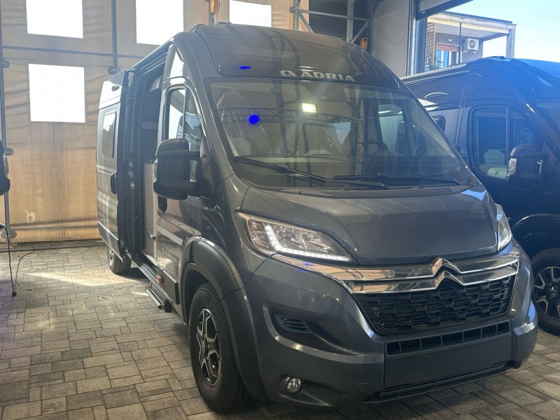 ADRIA  TWIN SUPREME 640 SGX